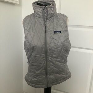 Patagonia Light Gray Diamond Quilted Vest